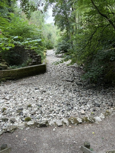 River Alyn stone dry